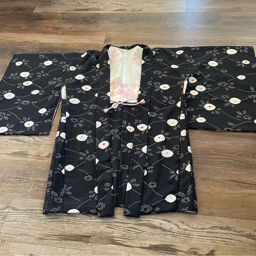 Beautiful Japanese Kimono S/M